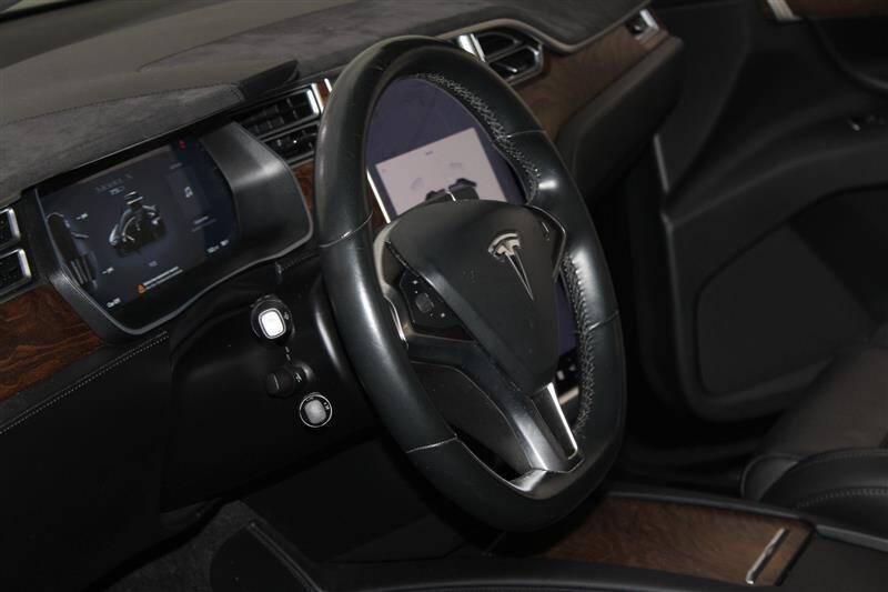 2017 Tesla Model X 75D