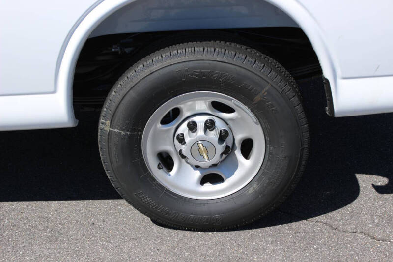 2026 Chevrolet Express 2500