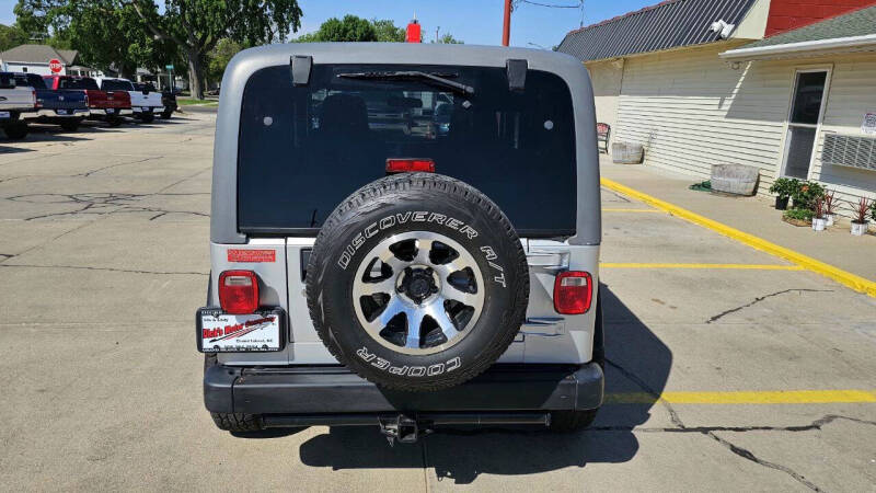 2004 Jeep Wrangler SE