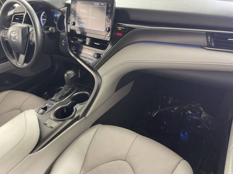 2024 Toyota Camry Hybrid XSE