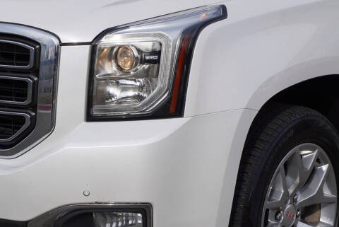 2017 GMC Yukon SLT