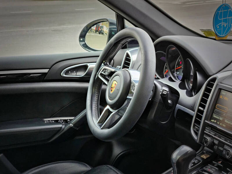 2016 Porsche Cayenne