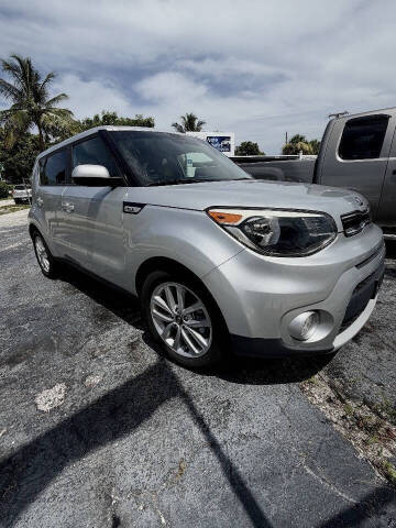 2019 Kia Soul +