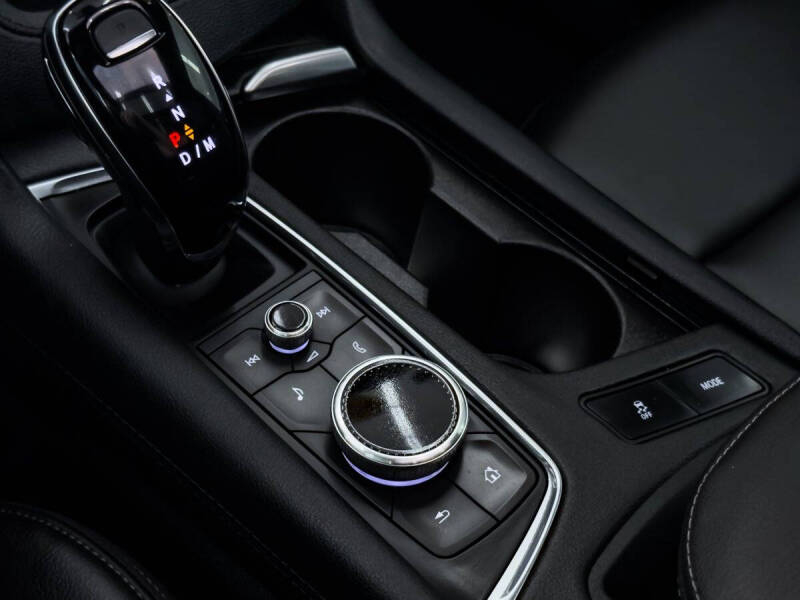 2024 Cadillac XT6 Luxury