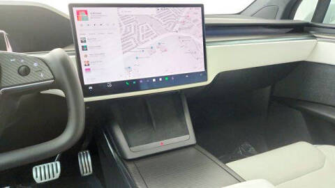 2022 Tesla Model X Plaid