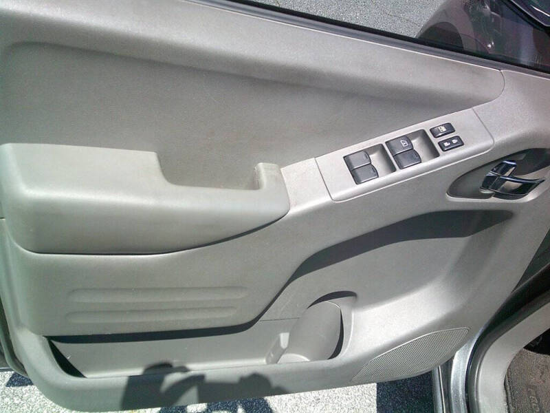 2017 Nissan Frontier Desert Runner