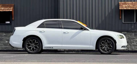 2018 Chrysler 300 S