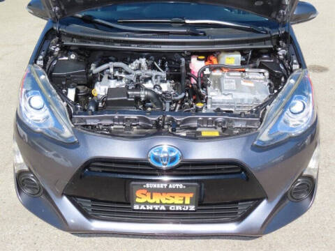 2015 Toyota Prius c Three