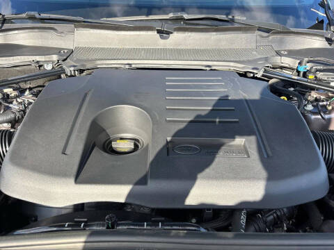 2023 Land Rover Discovery P360 S R-Dynamic