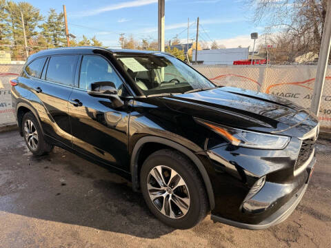 2021 Toyota Highlander XLE