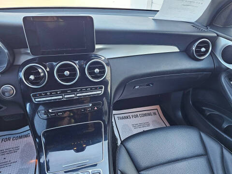 2017 Mercedes-Benz GLC GLC 300 4MATIC