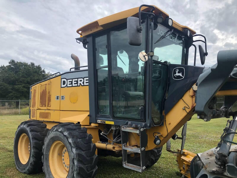 2011 John Deere 670 GP MOTOR GRADER