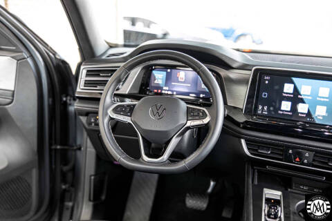 2024 Volkswagen Atlas Cross Sport SE
