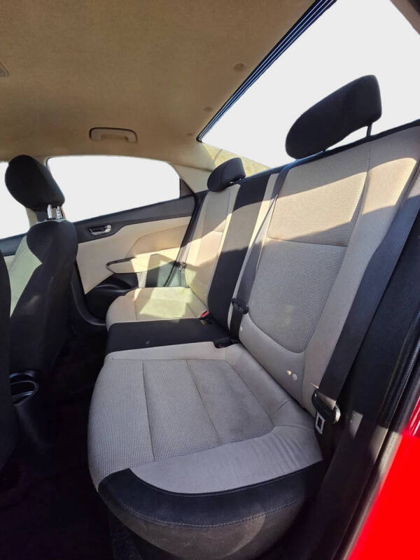 2018 Hyundai Accent SE
