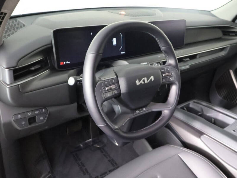 2024 Kia EV9 Wind