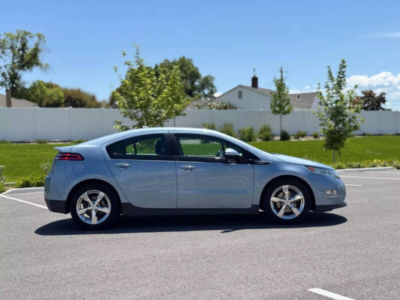 2013 Chevrolet Volt Premium
