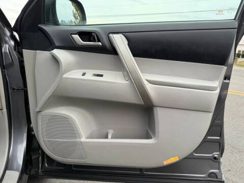 2012 Toyota Highlander