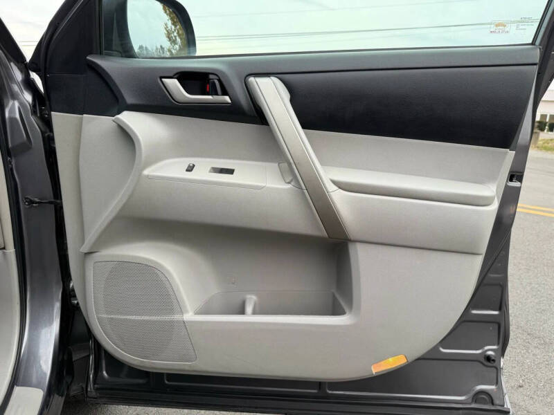 2012 Toyota Highlander