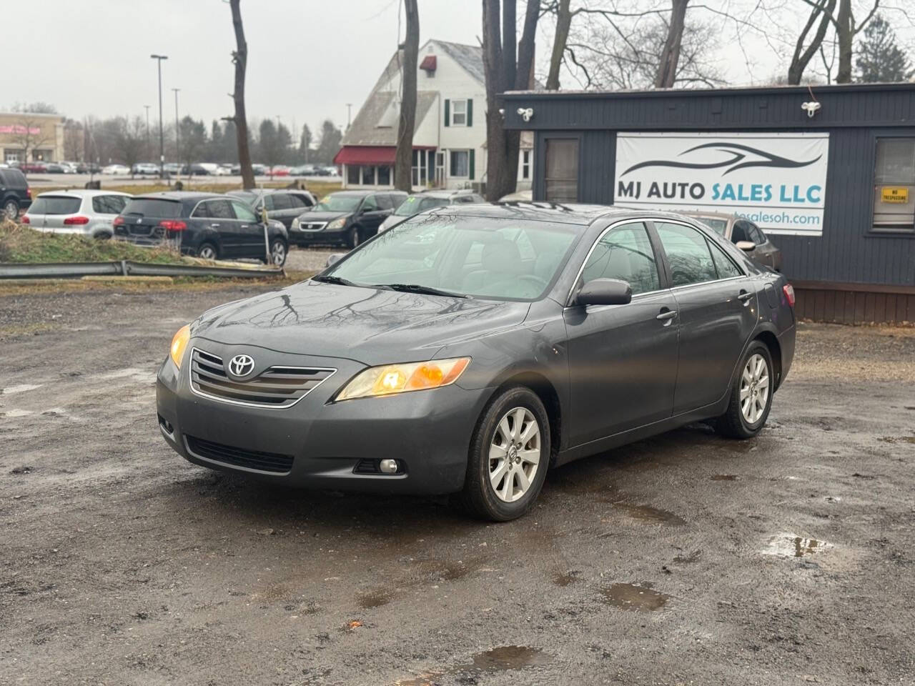 2008 Toyota Camry LE V6 4dr Sedan 6A's photo