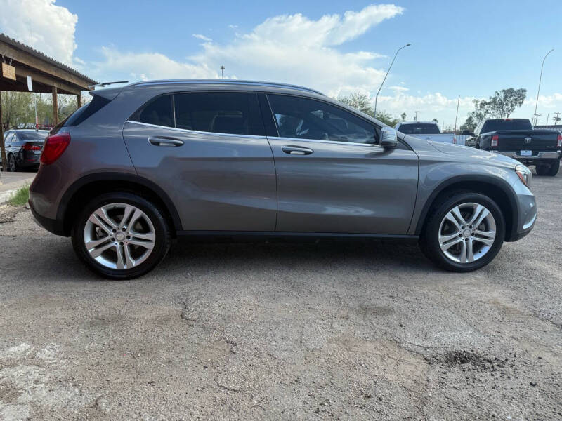 2015 Mercedes-Benz GLA-Class null photo 22