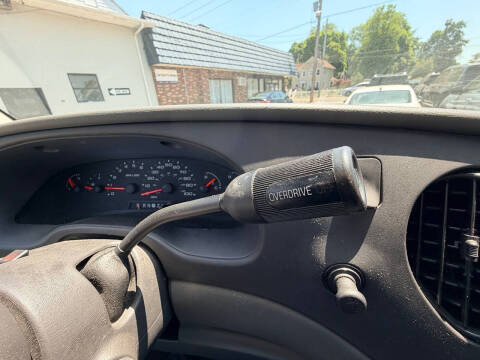 2006 Ford E-Series E-350 SD XL