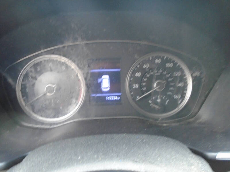 2019 Hyundai Santa Fe SE 2.4L