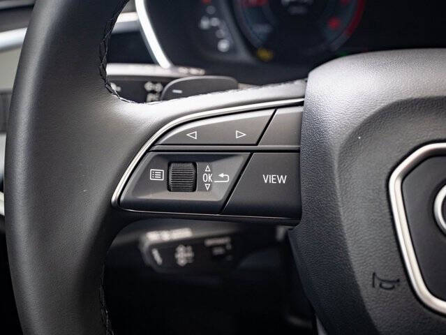 2025 Audi Q3 quattro S line Prem Plus 45 TFSI