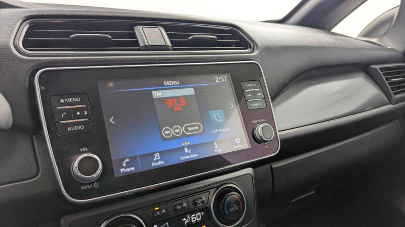 2022 Nissan LEAF S