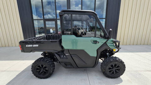 2025 Can-Am Defender