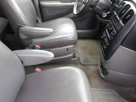 2005 Dodge Caravan SXT