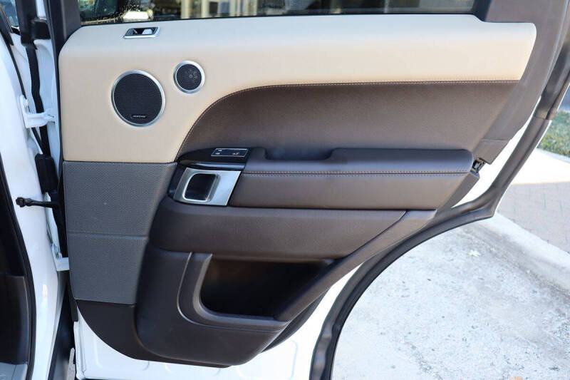 2021 Land Rover Range Rover Sport P400e HSE Silver Edition