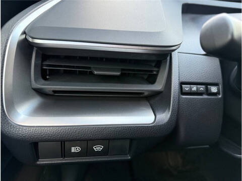 2023 Toyota Prius LE