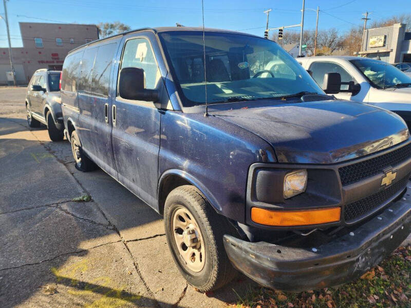 2012 Chevrolet Express LS 1500
