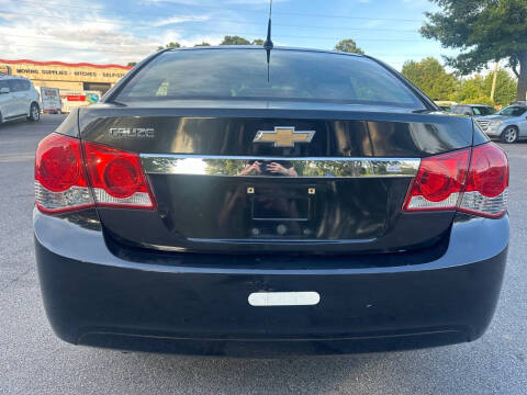 2013 Chevrolet Cruze LS Manual