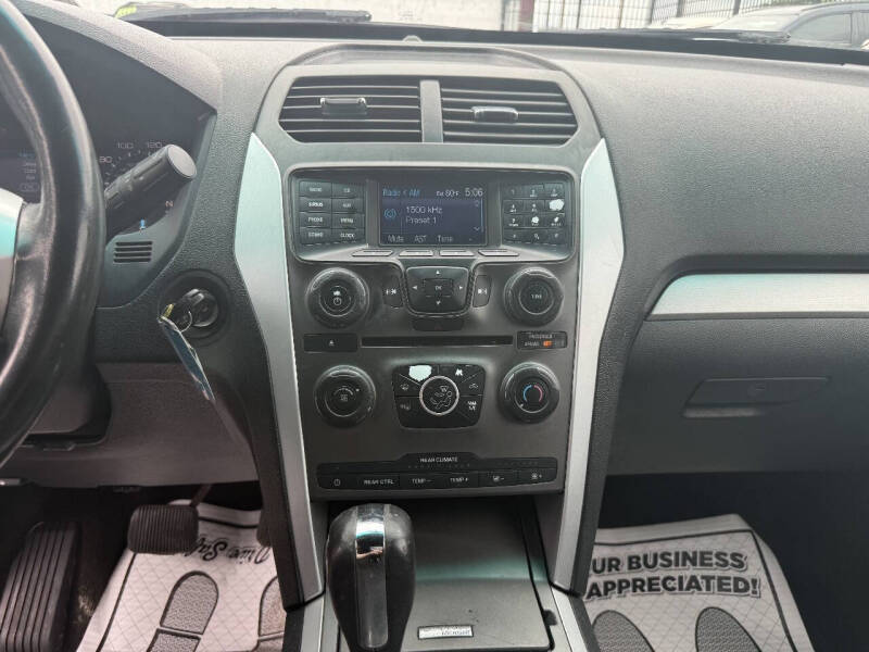 2012 Ford Explorer XLT