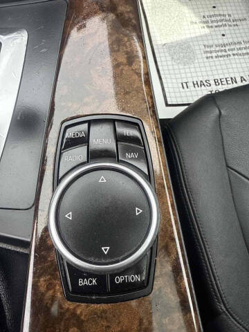 2015 BMW 3 Series 328i