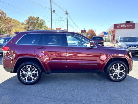 2018 Jeep Grand Cherokee Sterling Edition