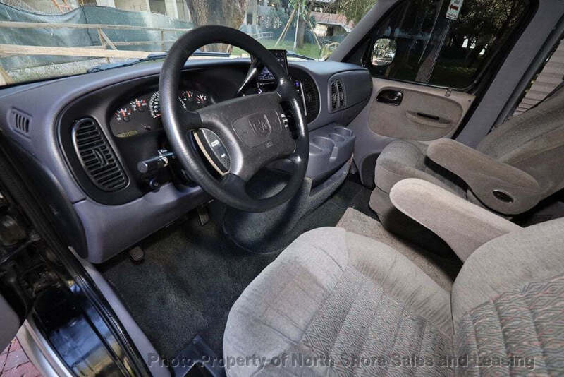 1998 Dodge Ram Van 1500