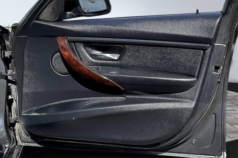 2014 BMW 3 Series 328i