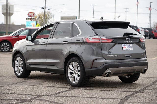 2024 Ford Edge Titanium