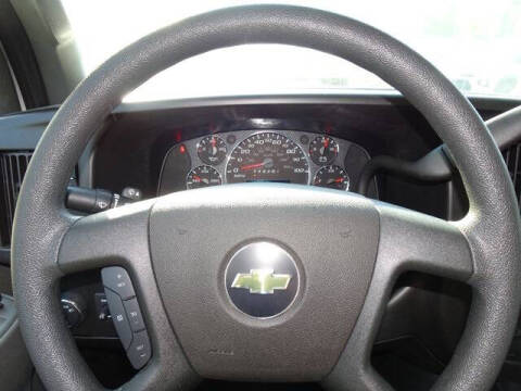 2023 Chevrolet Express 2500