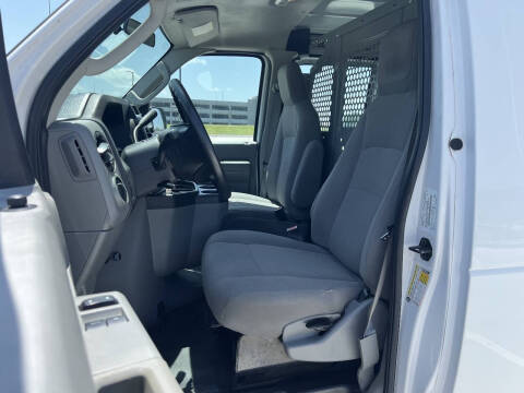 2014 Ford E-Series