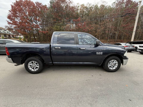 2013 RAM 1500 SLT