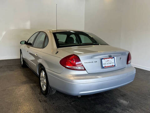 2007 Ford Taurus SE