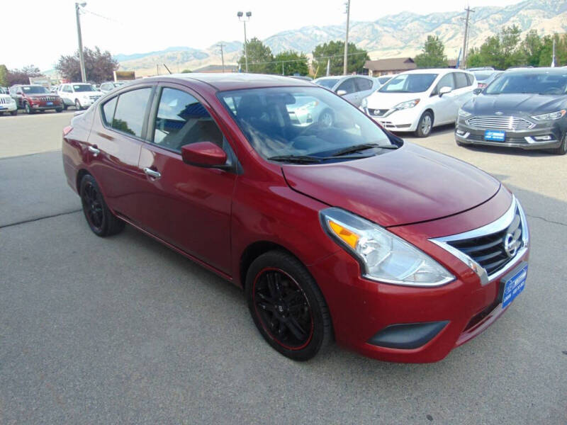 2018 Nissan Versa