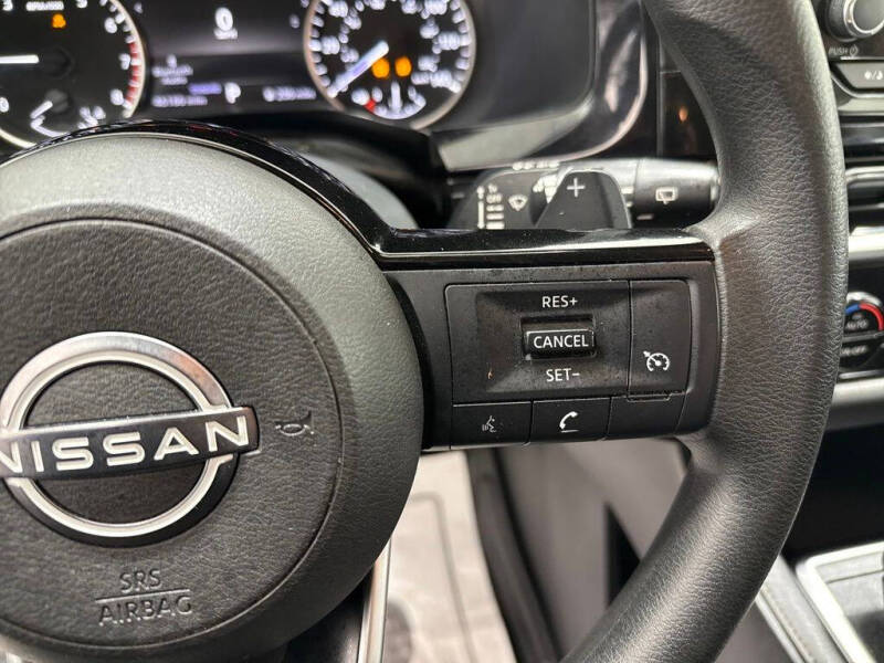 2022 Nissan Pathfinder S