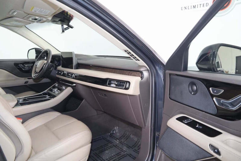 2022 Lincoln Aviator Reserve