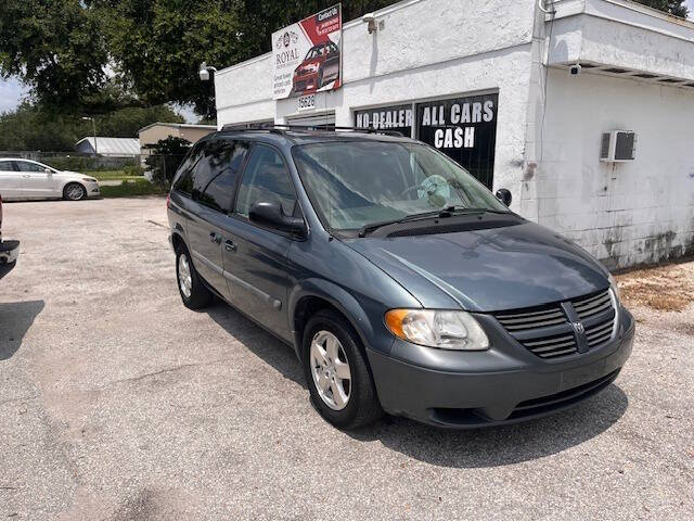 2006 Dodge Caravan for sale at ROYAL MOTOR SALES LLC in Dover FL