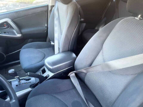 2007 Toyota RAV4 Sport