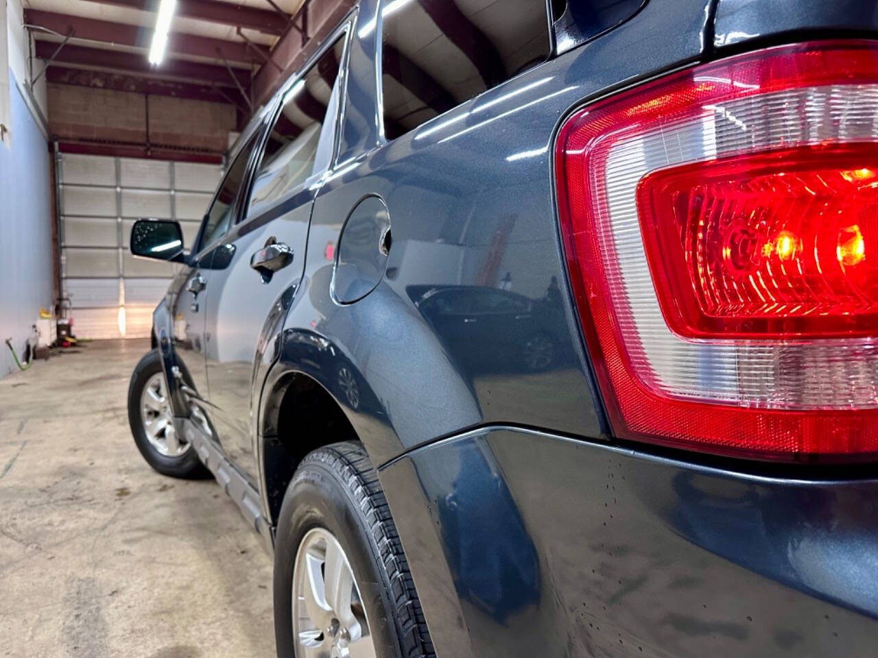 2009 Ford Escape Hybrid for sale at Sapphire Motors in Gurnee, IL